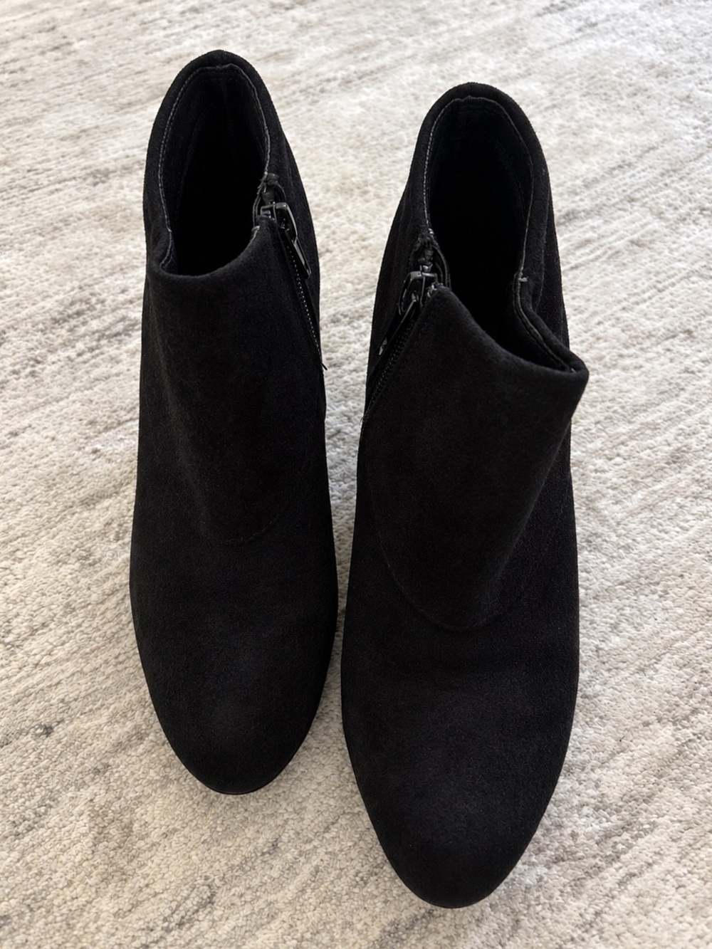 Black Women's Suede Ankle Booties